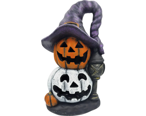 Halloweenska dekorácia s tekvicami, čarodejníckym klobúkom a lampášom
