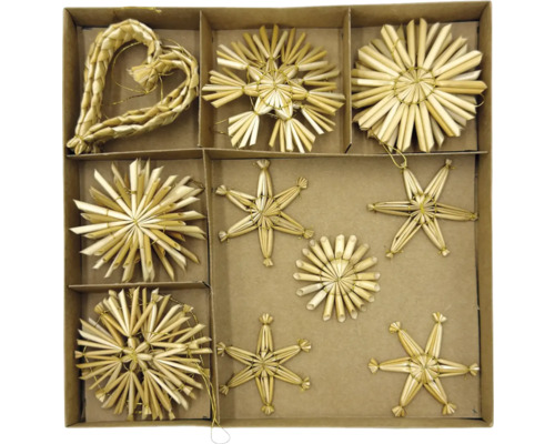 Slamené hviezdy a prívesky v tvare srdca v krabici