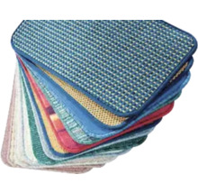 Stoh rôznofarebných kúpeľňových predložiek