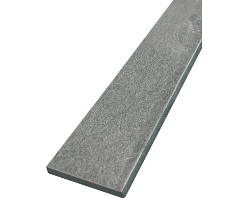 Kovová plochá tyč