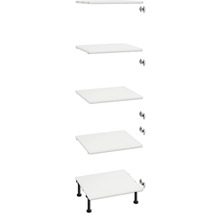 Nábytkový korpus s policami a nožičkami