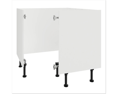 Kuchynská spodná skrinka s bielymi dvierkami a čiernymi nohami