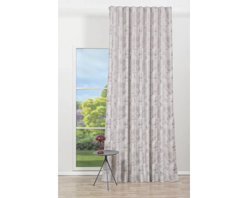 Záves s okami Castilio béžová 140x260cm Záves so vzorom pred oknom a malým stolom