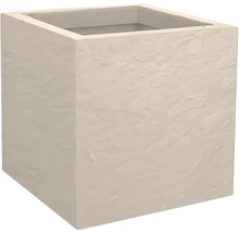 Štvorcový kvetináč z kameňa