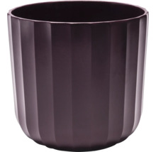 Kvetináč s rebrovaným povrchom