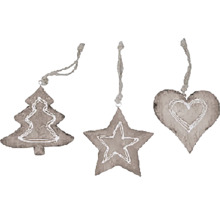 Tri ozdoby na vianočný stromček v tvare stromu, hviezdy a srdca