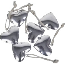 Dekoratívna girlanda so srdiečkami