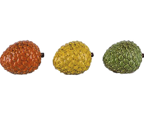 Tri šišky ako dekoratívny predmet