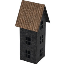 Dekoratívny model domu s tromi poschodiami a strechou