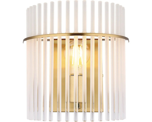 Nástenné svietidlo s tienidlom z tyčí