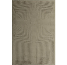 Koberec s geometrickými líniami