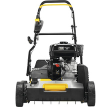 Prevzdušňovač trávnika s benzínovým motorom