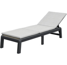 Záhradné ležadlo s polstrovaním