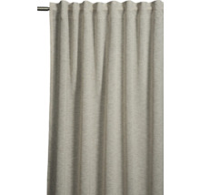 Látkový záves so skladaným zavesením na záclonovej tyči