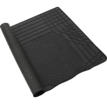 Čierna gumová rohož so stočeným koncom a štruktúrovaným dizajnom