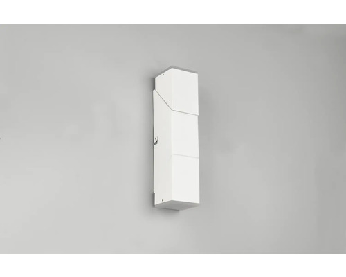 Obdĺžnikové biele nástenné svietidlo.