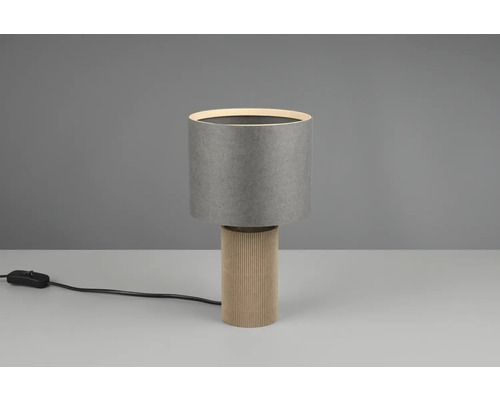 Stolná lampa s tienidlom a ryhovanou základňou