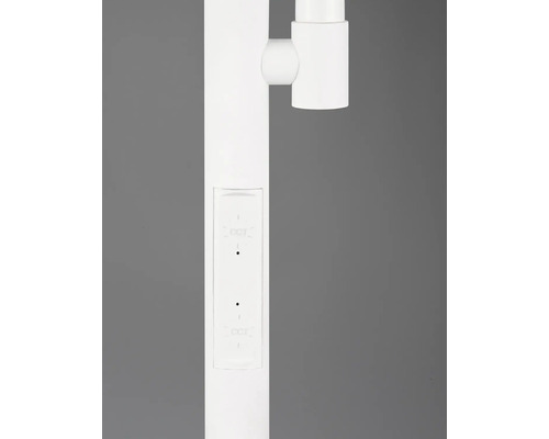 Detail stojacej lampy s vypínačom