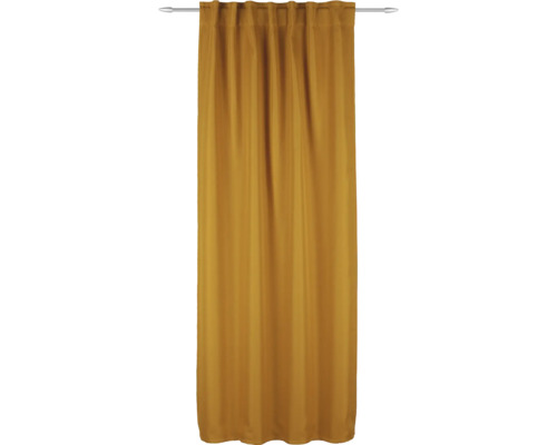 Záclona z látky na záclonovej tyči