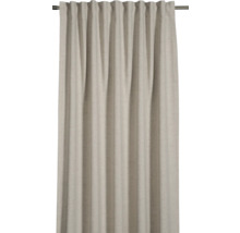 Záves z látky so závesom na riasiacej páske na záclonovej tyči