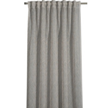 Záclona s kvetinovým vzorom