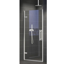 Sprchovací kút so sklenenými dverami a kovaním