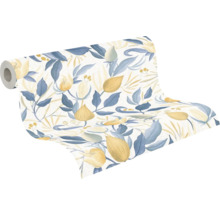 Rola tapety s kvetinovým vzorom