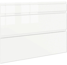 Čelo skrine s hladkým povrchom