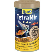 Tetra Logo na dóze vločkového krmiva TetraMin s prírodnými ingredienciami, bez konzervantov, pre zdravé ryby a čistú vodu.