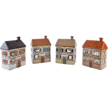 Dekoratívne miniatúrne domčeky hrázdenej konštrukcie pre interiérové dekorácie