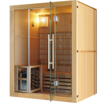 Drevená sauna so sklenenými dverami a lavicami