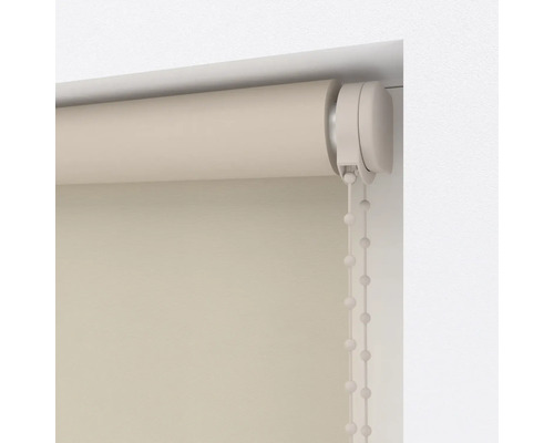 Roleta s retiazkovým ovládaním na dekoráciu okien