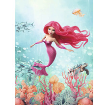 Ilustrácia morskej panny v oceáne s rybami, koralmi a korytnačkou