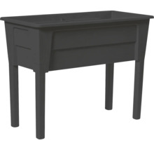 Plastový záhradný stôl so štyrmi nohami