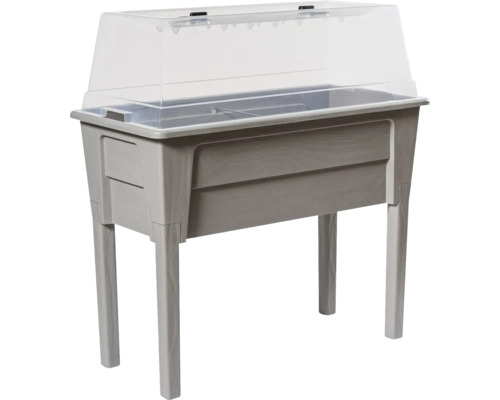 Vyvýšený záhon s priehľadným krytom pre záhradu