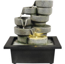 Dekoratívna interiérová fontána s piatimi úrovňami a osvetlením