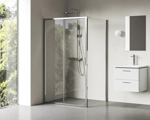 Moderná kúpeľňa so sprchovacím kútom, umývadlom a zrkadlom