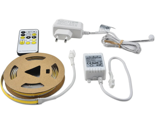 LED pásik s diaľkovým ovládaním, napájacím zdrojom a riadením