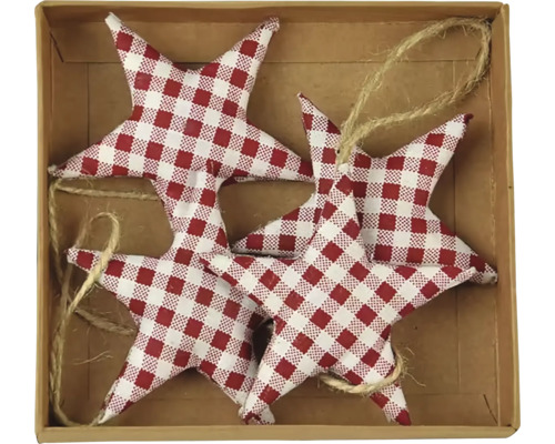 Dekoratívne hviezdy s károvaným vzorom a šnúrkou na zavesenie v krabici.