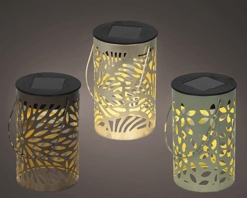 Tri solárne lampáše s dekoratívnymi výrezmi a rúčkou