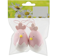 Dekoratívne figúrky kurčiat v obale škrupiny na veľkonočnú dekoráciu