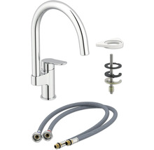 Kuchynská batéria s inštalačným materiálom a flexibilnými hadicami