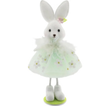 Dekoratívny veľkonočný zajačik so šatami a kvetinovými ozdobami.