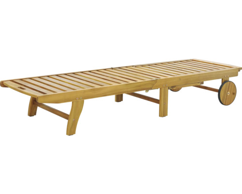 Drevené ležadlo s kolieskami do záhrady
