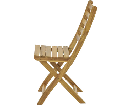 Drevená skladacia stolička na vonkajšie použitie