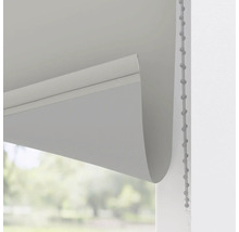 Roleta s retiazkovým ovládaním na dekoráciu okien