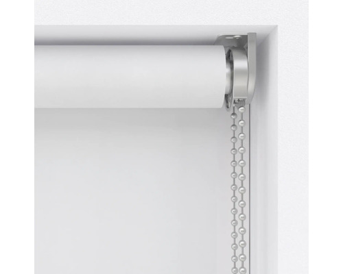 Roleta s reťazovým ovládaním na dekoráciu okien