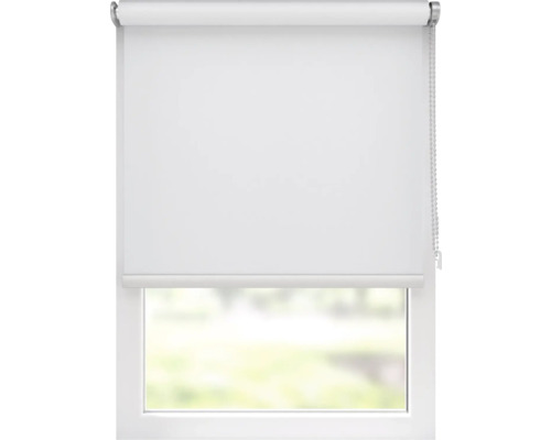 Biela roleta na okne pre reguláciu svetla