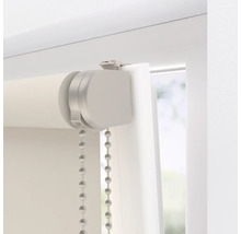 Detailný pohľad na roletu s reťazovým ovládaním na dekoráciu okien