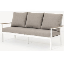 Záhradná pohovka s tromi sedadlami, bielymi nohami a sivými vankúšmi